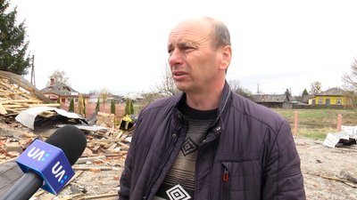 У громаді на Житомирщині розповіли про наслідки обстрілів російською армією – пошкоджені 75 будинків У громаді на Житомирщині розповіли про наслідки обстрілів російською армією – пошкоджені 75 будинків