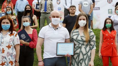 День молоді у форматі "Без краваток" — у Тернополі святкували на набережній ставу