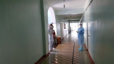 У лікарні на Волині розгорнули додаткові ліжка для лікування недужих на COVID-19 У лікарні на Волині розгорнули додаткові ліжка для лікування недужих на COVID-19