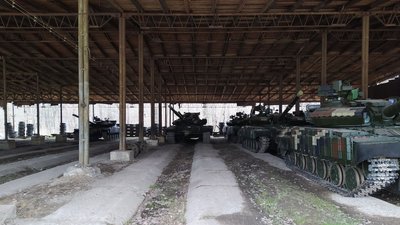 На Львівському бронетанковому заводі модернізували 5 танків