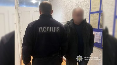 Чоловік облив знайомого займистою речовиною і підпалив