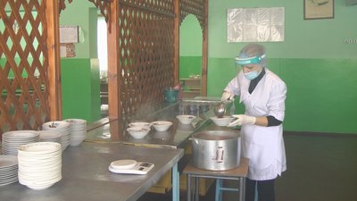 Оновлене меню у вінницьких школах: у скільки обійдеться шкільний обід Оновлене меню у вінницьких школах: у скільки обійдеться шкільний обід