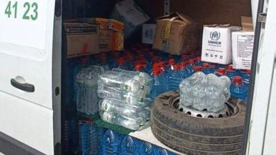 Відправляють воду, рятують тварин. Як жителі Кіровоградщини допомагають Херсонській області Відправляють воду, рятують тварин. Як жителі Кіровоградщини допомагають Херсонській області