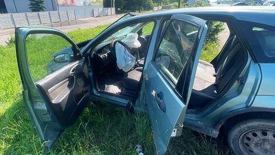 У Житомирі в аварії зіткнулися три автомілі У Житомирі в аварії зіткнулися три автомілі
