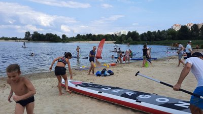 Перегони на SUP-дошках: у Черкасах стартував фестиваль Перегони на SUP-дошках: у Черкасах стартував фестиваль