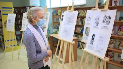 Трагедія українського села 1920-1930: у Дніпрі відкрилась виставка графічних робіт про Голодомор