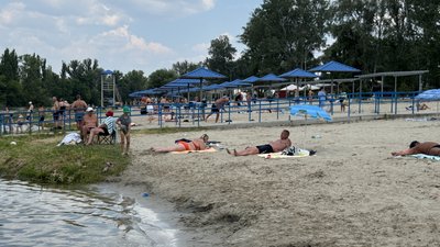 Пляж в Полтаві на Ворсклі Пляж в Полтаві на Ворсклі