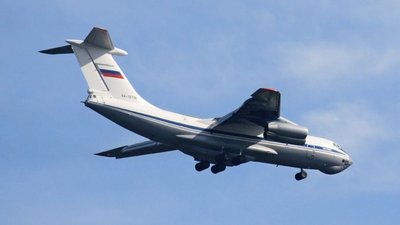 У бік Києва летять 18 російських Іл-76 для висадки десанту — Bellingcat