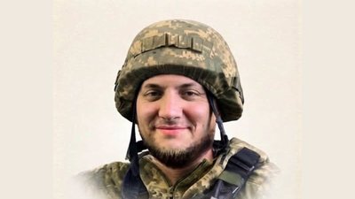 Владислав Маслов