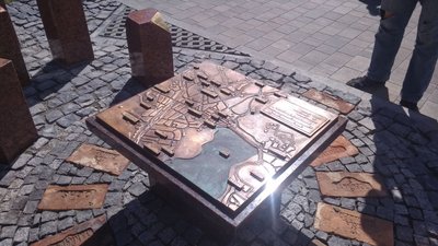 У Тернополі відкрили бронзовий макет міської ратуші У Тернополі відкрили бронзовий макет міської ратуші