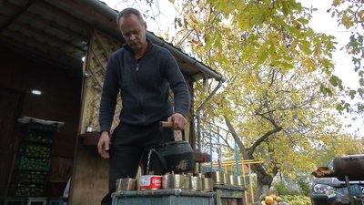 Дві сім’ї працюють заради перемоги: як на Черкащині виготовляють окопні свічки Дві сім’ї працюють заради перемоги: як на Черкащині виготовляють окопні свічки