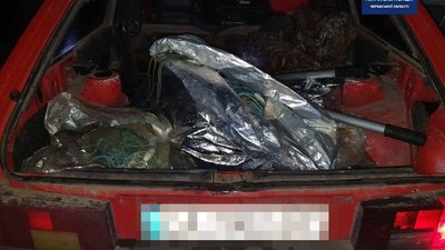На Черкащині, на території заповідника упіймали браконьєрів На Черкащині, на території заповідника упіймали браконьєрів