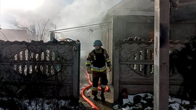 Обстріли Миколаївщини. В Очакові сталася пожежа Обстріли Миколаївщини. В Очакові сталася пожежа