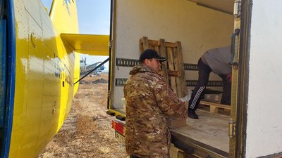 За допомогою авіації почали щеплювати тварин від сказу на Черкащині За допомогою авіації почали щеплювати тварин від сказу на Черкащині
