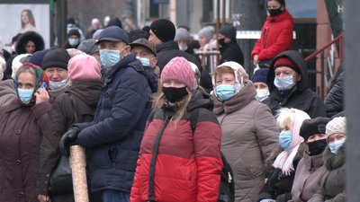 Рівне та локдаун: що думають на ринку та у школі