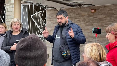 "Жителі потроху повертаються до вільного життя". Як триває відновлення деокупованих громад на Миколаївщині