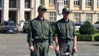 На українсько-угорському кордоні черги через додаткові перевірки документів
