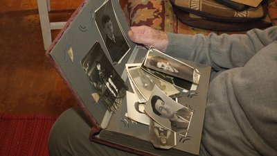 90-річний житель Житомира Леонід Новофастівський про Голокост: врятувалися втечею 90-річний житель Житомира Леонід Новофастівський про Голокост: врятувалися втечею
