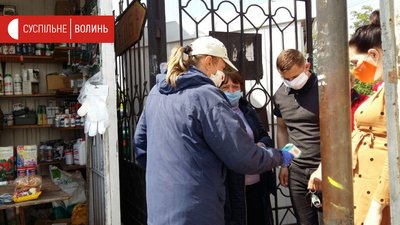 На ринках Луцька почали продавати промислові товари На ринках Луцька почали продавати промислові товари