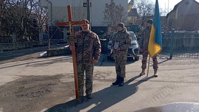 У Тернополі провели в останню дорогу захисника Павла Бугайського У Тернополі провели в останню дорогу захисника Павла Бугайського