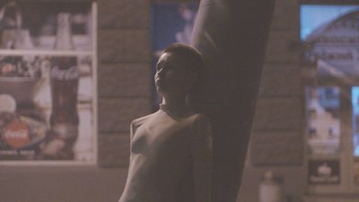 Нагадати, що є війна. Ексучасниця гурту Panivalkova влаштувала перформанс "90 секунд"