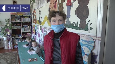 "Будуть їздити за 19 кілометрів". У двох селах Сумщини ліквідують школи "Будуть їздити за 19 кілометрів". У двох селах Сумщини ліквідують школи