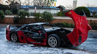 На вулиці у Монако вщент згорів "Феррарі" На вулиці у Монако вщент згорів "Феррарі"