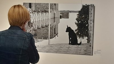 "Херсон. De рrofundis". У Києві пройшла виставка робіт наслідків підриву Каховської ГЕС "Херсон. De рrofundis". У Києві пройшла виставка робіт наслідків підриву Каховської ГЕС