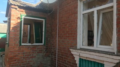 Вночі 17 червня росіяни обстріляли Золочів на Харківщині касетними боєприпасами