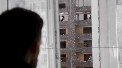 Ракета РФ зруйнувала ТЦ "Рив'єра" біля Одеси та пошкодила будинки. Фоторепортаж Ракета РФ зруйнувала ТЦ "Рив'єра" біля Одеси та пошкодила будинки. Фоторепортаж