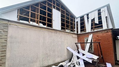 Атака БпЛА, аварійні відключення у Кривому Розі, обстріли Нікопольщини. Головні новини Дніпра та області 3 лютого Атака БпЛА, аварійні відключення у Кривому Розі, обстріли Нікопольщини. Головні новини Дніпра та області 3 лютого