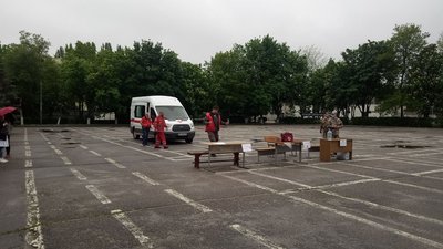 Пожежа та захоплення заручників. Тренування майбутніх поліцейських у Херсоні Пожежа та захоплення заручників. Тренування майбутніх поліцейських у Херсоні