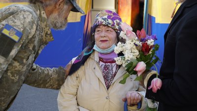 У Вишиванковій ході у Харкові взяли участь близько 650 людей У Вишиванковій ході у Харкові взяли участь близько 650 людей