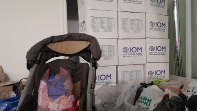 Залишилися без одягу та побутових речей. Як херсонцям з підтоплених будинків допомагають волонтерські центри Залишилися без одягу та побутових речей. Як херсонцям з підтоплених будинків допомагають волонтерські центри