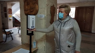 Академія дитячої творчості у Миколаєві перейшла на дистанційне навчання Академія дитячої творчості у Миколаєві перейшла на дистанційне навчання