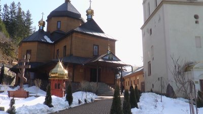Через зруйновану переправу Манявський монастир втрачає паломників, а село - туристів
