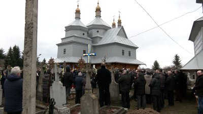 "Він творив каркас нашої нації". У Стопчатові на Івано-Франківщині попрощалися з Дмитром Павличком "Він творив каркас нашої нації". У Стопчатові на Івано-Франківщині попрощалися з Дмитром Павличком