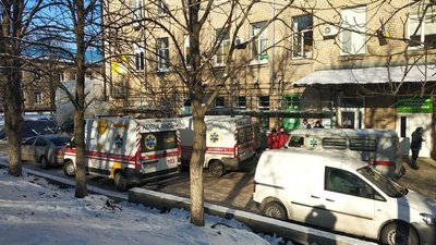 На Луганщині через ожеледицю перекинувся УАЗ газової служби з 10 працівниками На Луганщині через ожеледицю перекинувся УАЗ газової служби з 10 працівниками