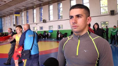У Житомирі стартував дводенний Чемпіонат України з вільної боротьби У Житомирі стартував дводенний Чемпіонат України з вільної боротьби