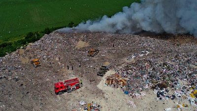 У Малашівцях Тернопільської громади горить сміттєзвалище