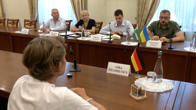 Посол Німеччини у Чернігові: про що домовилася Анка Фельдгузен з В’ячеславом Чаусом Посол Німеччини у Чернігові: про що домовилася Анка Фельдгузен з В’ячеславом Чаусом