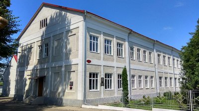 В одній з гімназій на Буковині облаштують відділення районної лікарні