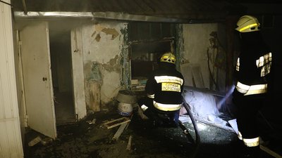 Під час пожежі у приватному житловому будинку у Дніпрі загинула жінка