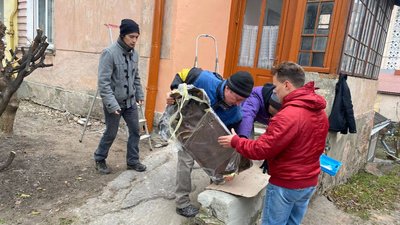 У Тернополі встановили меморіальну дошку Ірині Максимів У Тернополі встановили меморіальну дошку Ірині Максимів
