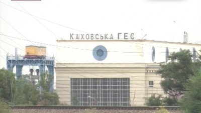 "Зняли українські прапори та обстрілюють цивільні авто": очевидці — про ситуацію у Новій Каховці