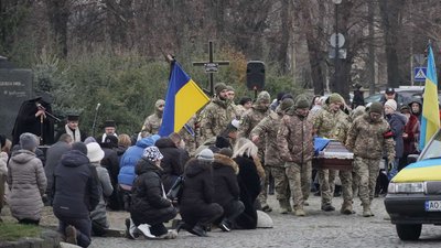 В Ужгороді попрощалися із полеглим захисником Ігорем Урумбаєвим