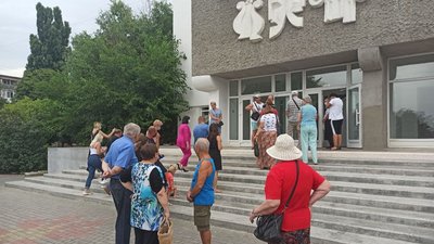 Один з дев’яти центрів масової вакцинації від COVID на Кіровоградщині не працює – у Світловодську Один з дев’яти центрів масової вакцинації від COVID на Кіровоградщині не працює – у Світловодську
