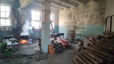 "Усі чомусь думали, що ми Червоний Хрест". Як "Халабуда" стала центром тяжіння і підтримки для маріупольців "Усі чомусь думали, що ми Червоний Хрест". Як "Халабуда" стала центром тяжіння і підтримки для маріупольців