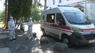 Від початку осені на Полтавщині випадків СOVID-19 побільшало на 70 відсотків Від початку осені на Полтавщині випадків СOVID-19 побільшало на 70 відсотків