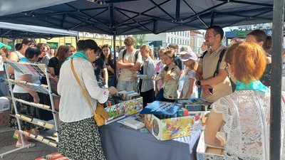 Житомир, Книжкова площа, книги, книгообмін, бібліотека